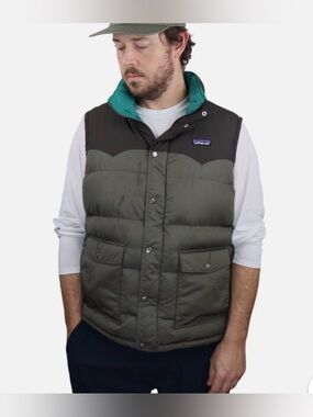 Men’s Patagonia down puffer vest